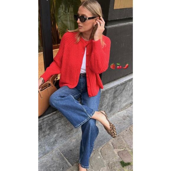 Anne Klein Red Preppy Cardigan Gold Buttons Cotton Size M - Picture 9 of 9